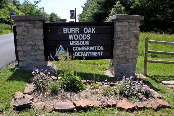 Burr Oak Woods Nature Center Sign